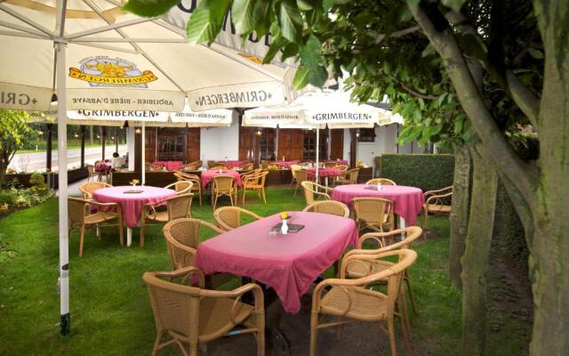 Hotel - Restaurant In den Hoof