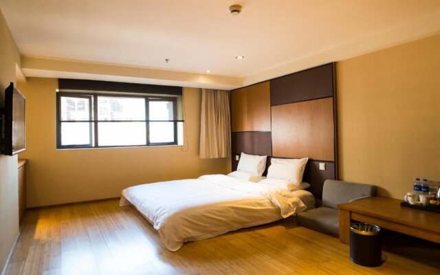 Ji Hotel (Nanjing Chaotian Palace)