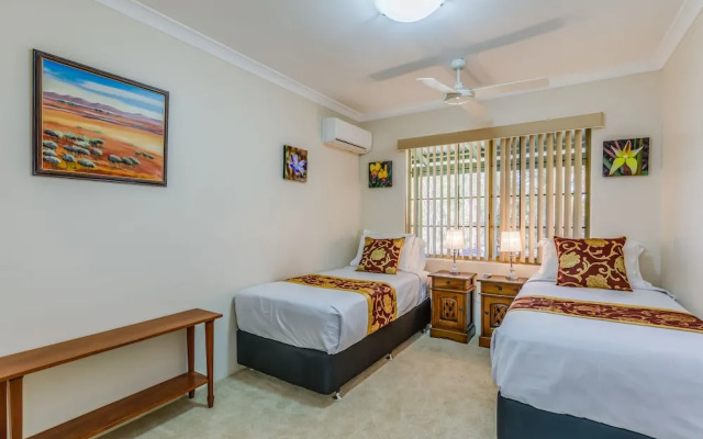 Devonleigh Bed & Breakfast