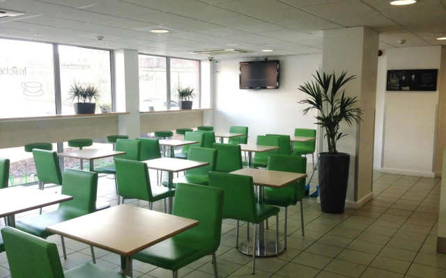 Ibis Budget Newport