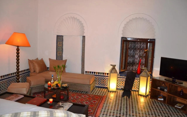 Riad Azahra
