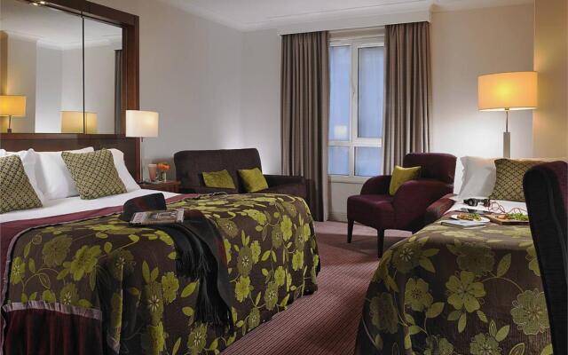 Camden Court Hotel