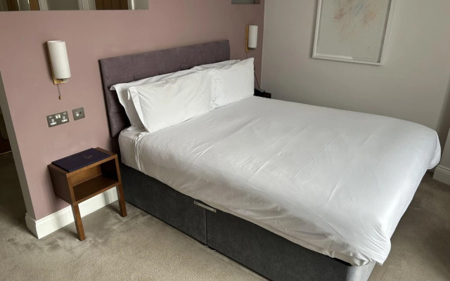 Kings Arms Hotel