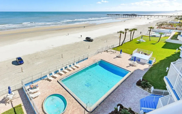 Surfside Condo 503 - Two Bedroom Condo