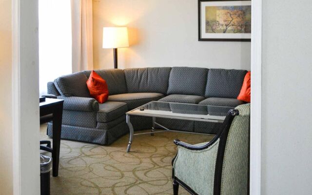 Exton Hotel & Conference Center