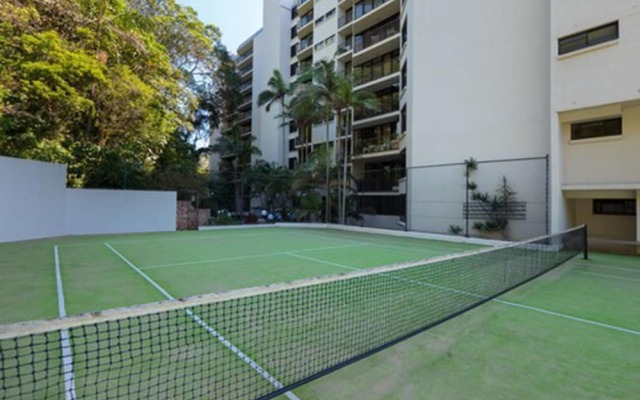 Rocks Resort Currumbin Beach