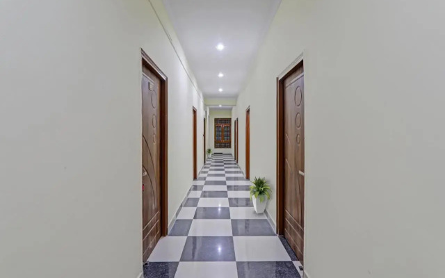 OYO Flagship 80680 Hotel Harsh Inn