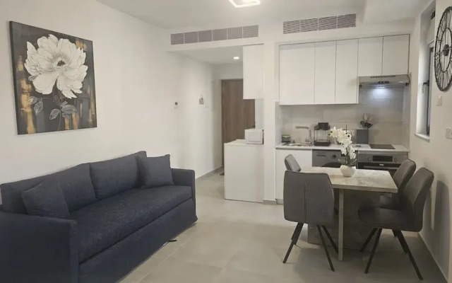 86 LCA - Stay Mackenzie Beach Luxurious Studio