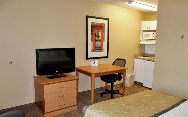 Extended Stay America Suites Albuquerque Airport