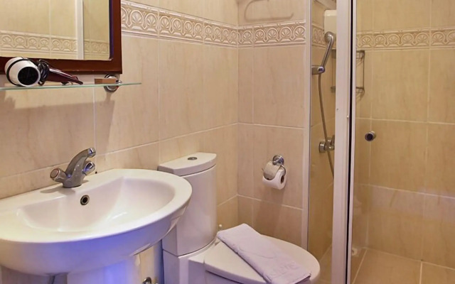 Bozcaada Fahri Hotel
