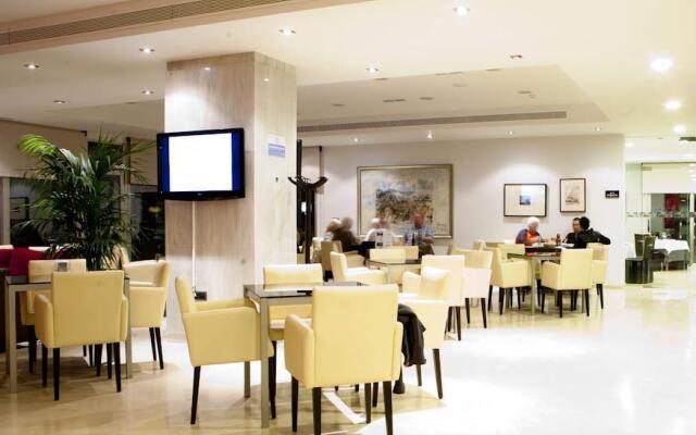 Hotel Sercotel Riscal