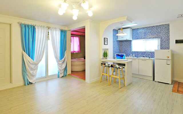 Gyeongju Insta Spa Pension