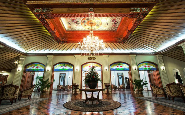 Kusuma Sahid Prince Hotel