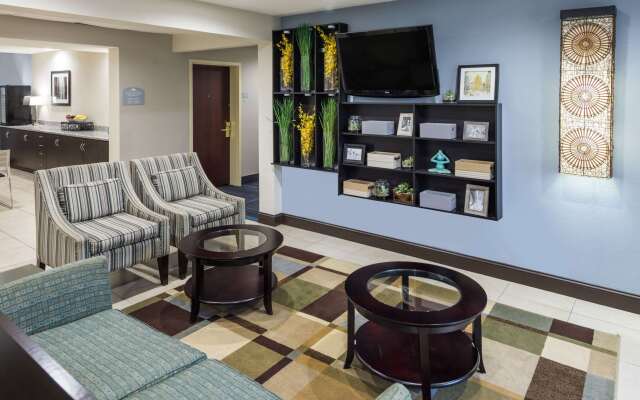 Microtel Inn & Suites by Wyndham Greenville / Woodruff Rd