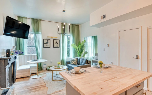 Downtown Albany Vacation Rental - Chic & Walkable!