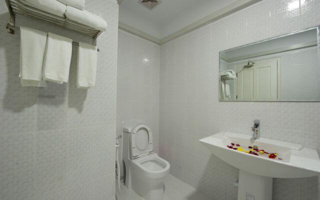 Taw Win Myanmar Hotel