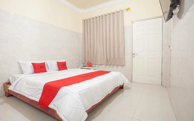 RedDoorz @ Sedati