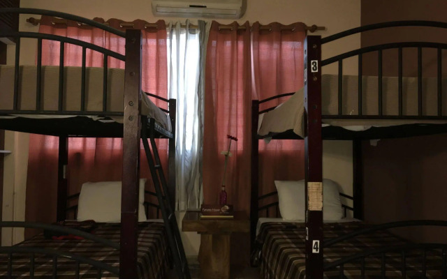 Panama House Bed & Breakfast