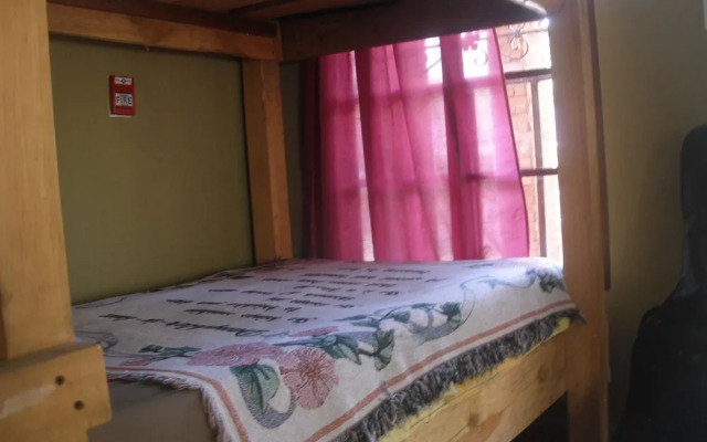 Hostal Nomba