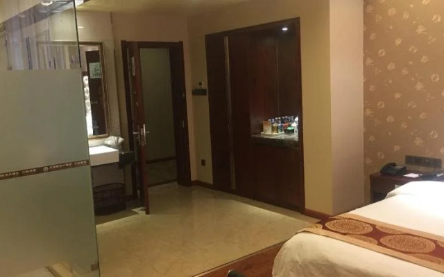 Donghu Mingzhu Hotel