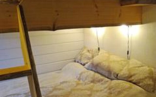 Mustalampi 4 Kyyhkynen Kuusamo