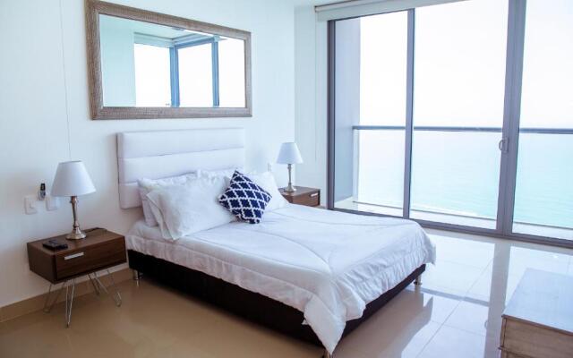 41st Fl Beach Condo in Bocagrande