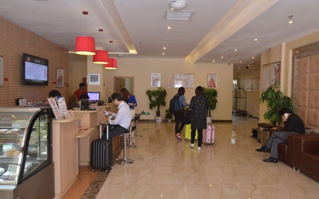 Ibis Chongqing Ranjiaba