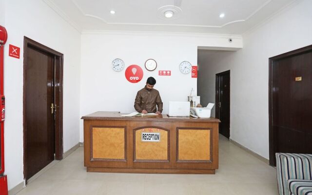 OYO 10500 Royal Awadh