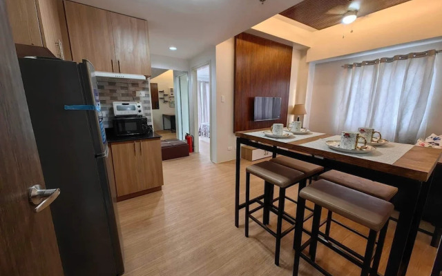 2 Spacious 2Br Loop Tower1524