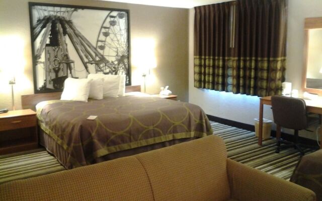 Super 8 Motel - Plymouth