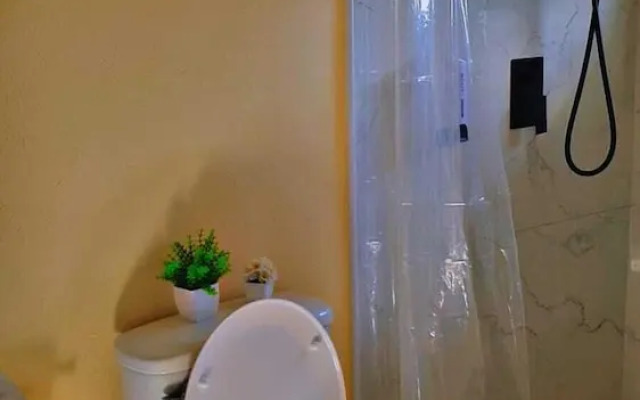 Comfortable Suite in Town