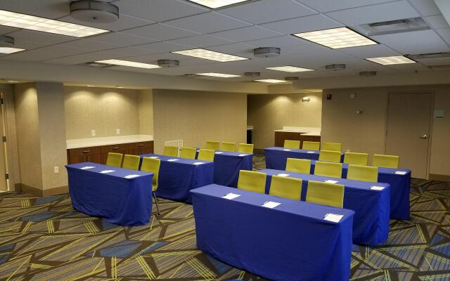 Holiday Inn Express Hotel & Suites Jacksonville - South, an IHG Hotel