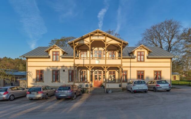 Ronneby Brunnspark Vandrarhem och B&B - Hostel