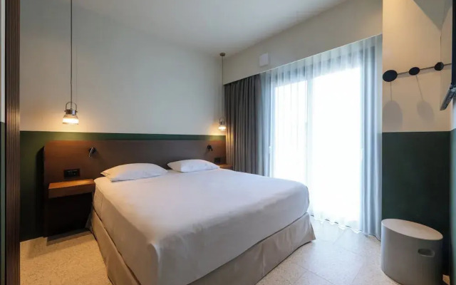 Evripidou7 Kalamata Mediterranean Suites