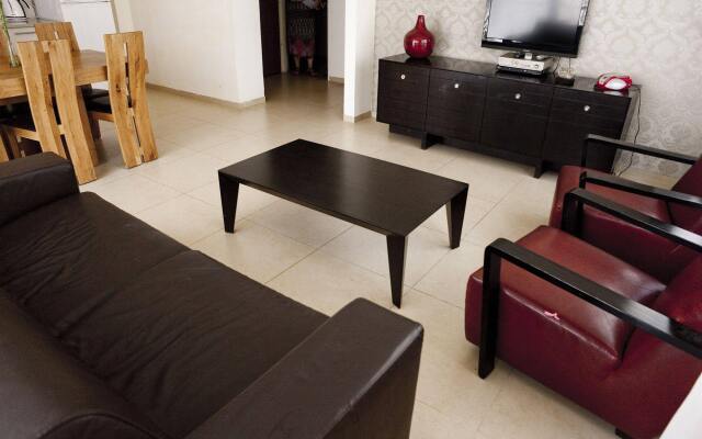 Sunshine Suites