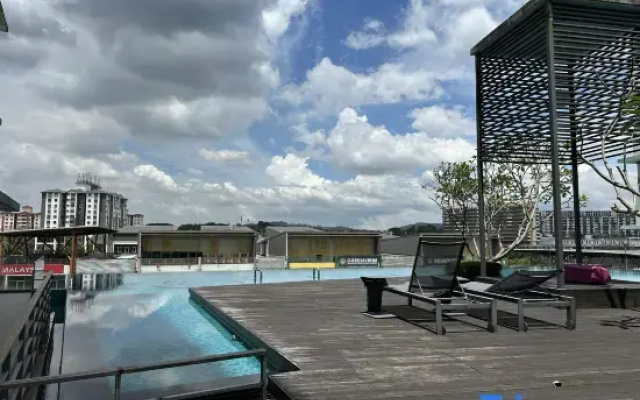 Serene Suites in Jelutong