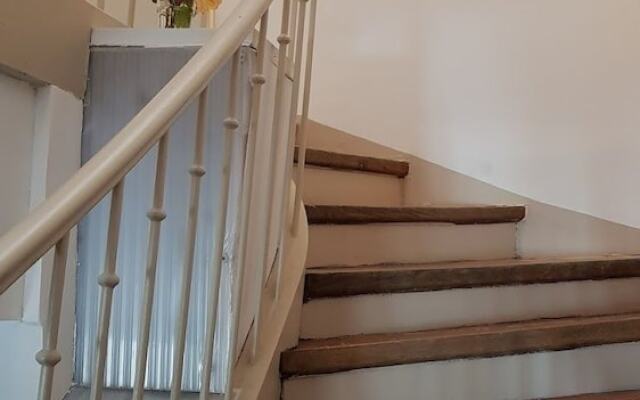 Sete Vue Canal Duplex Pour 7 Personnes