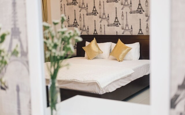 White Hotel - Hostel