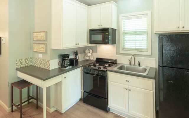 Sun Retreats Peters Pond