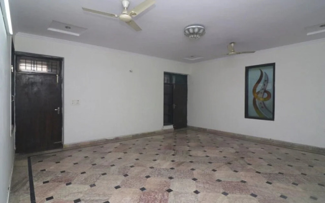 OYO 22506 Heaven Residency