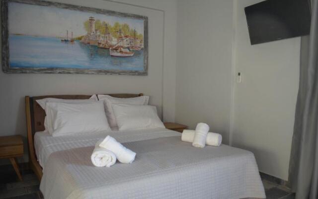 Sunshine Pool Apartment