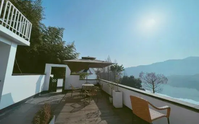 Qiemo Homestay