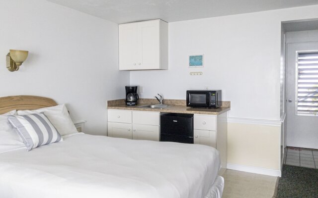 Falmouth Tides Motel