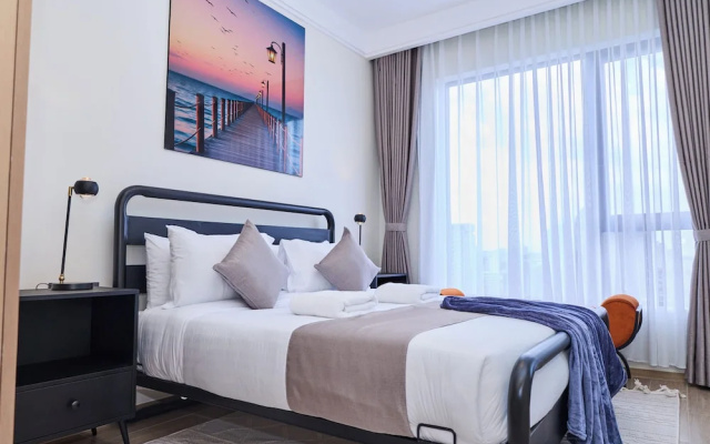 Ivory By Edmor Suites