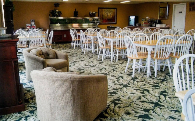 Branson King Resort and Suites