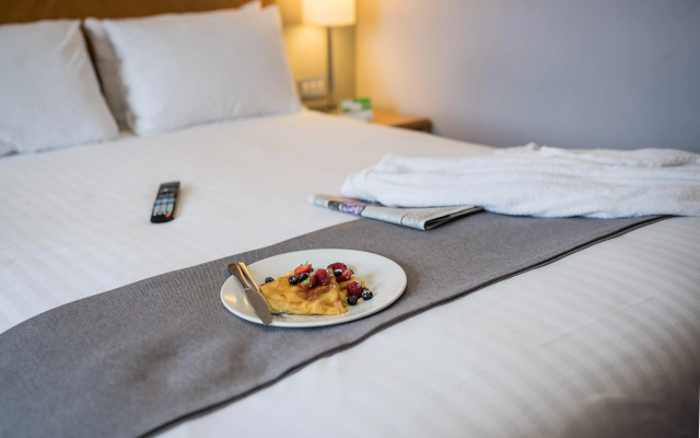 Holiday Inn Manchester West by IHG