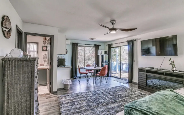 Cozy Studio w/ Well-being Retreat: Near Yosemite!