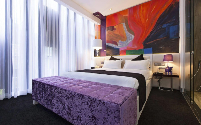 Signature Boutique Hotel