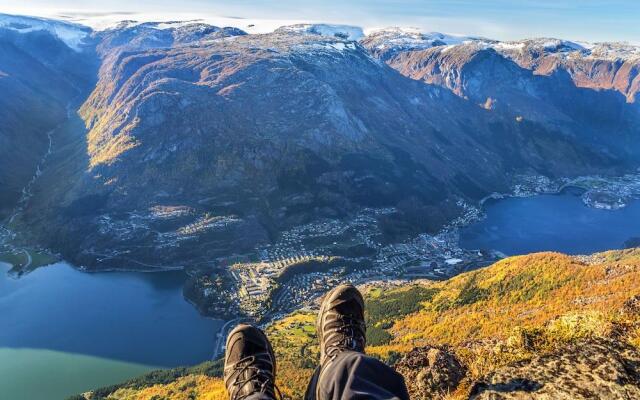 Trolltunga Camping