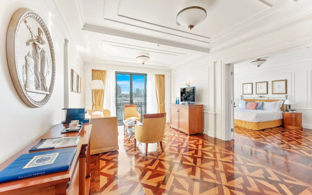 Imperial Hotel Gold Coast